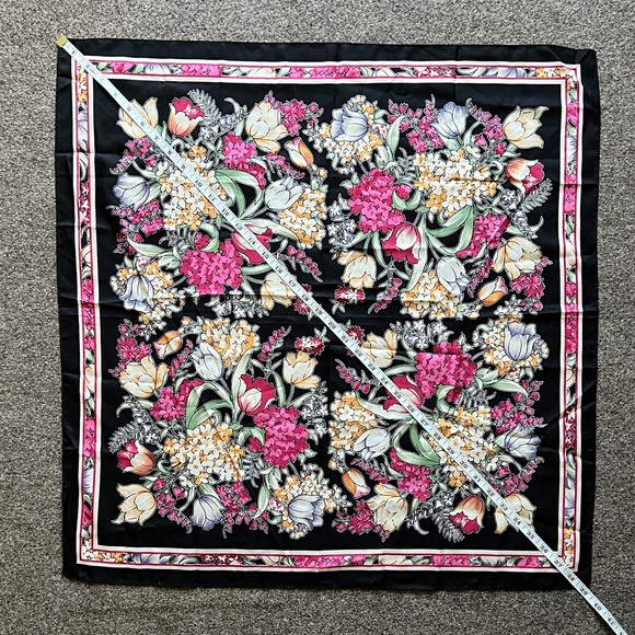 Vintage 80s Black Pink Colourful Flowers Floral Scarf Prairie Cottagecore Boho - Picture 11 of 12